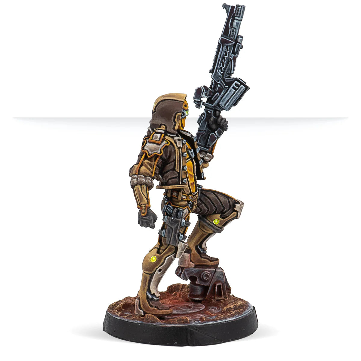 A side view of the painted Haqqislam Mukhtar miniature, showcasing the detail on its armour and Red Fury weapon.